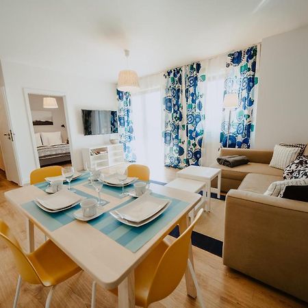Marta Grottgera Apartments シクラルスカ・ポレンバ エクステリア 写真